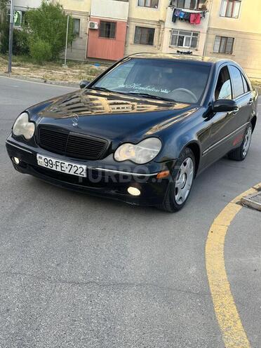 Mercedes C 240 2002, 318,000 km - 2.4 l - Sumqayıt