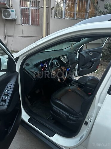 Hyundai ix35 2010, 170,000 km - 2.0 l - Bakı