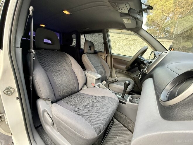 Toyota RAV4 2001, 225,121 km - 2.0 l - Bakı