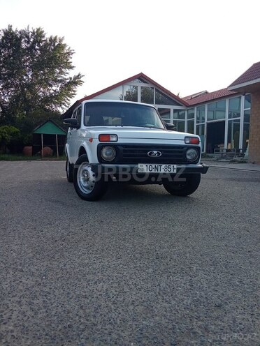 LADA (VAZ) Niva 2005, 300,000 km - 1.7 l - Salyan