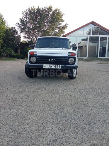 LADA (VAZ) Niva 2005, 300,000 km - 1.7 l - Salyan