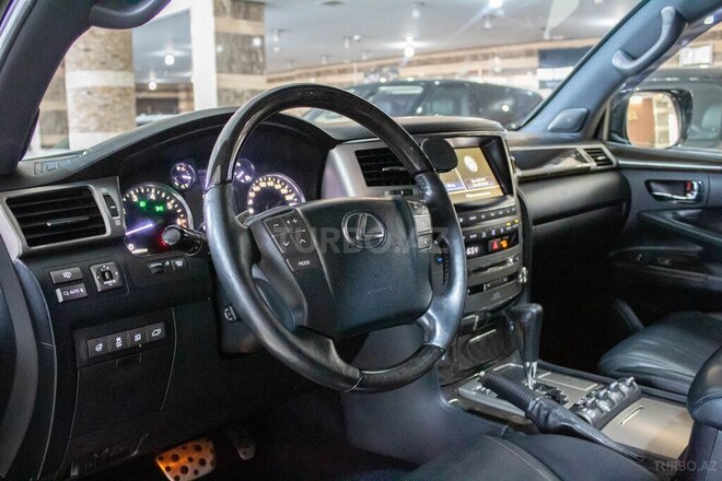 Lexus LX 570 2014, 160,000 km - 5.7 l - Bakı
