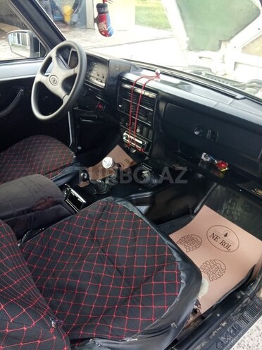 LADA (VAZ) Niva 2005, 300,000 km - 1.7 l - Salyan