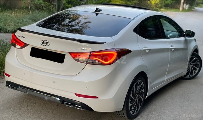Hyundai Elantra 2015, 190,000 km - 1.8 l - Bakı