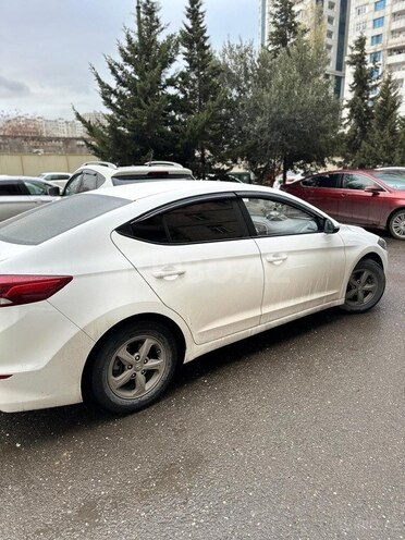 Hyundai Avante 2016, 223,000 km - 1.6 l - Bakı