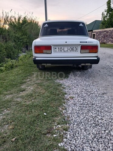 LADA (VAZ) 2107 2003, 98,000 km - 1.6 л - Ucar