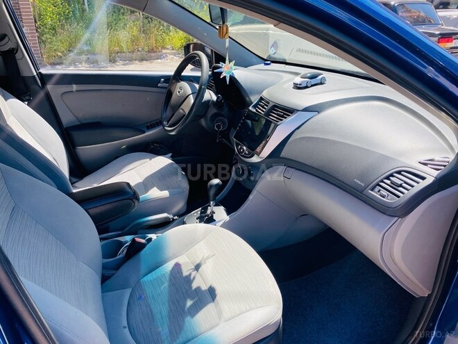 Hyundai Accent 2015, 204,000 km - 1.6 l - Bakı
