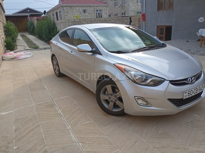 Hyundai Elantra 2011, 260,000 km - 1.8 l - Tovuz
