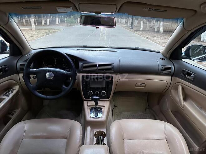 Volkswagen Passat 2004, 299,000 km - 1.8 л - Sumqayıt