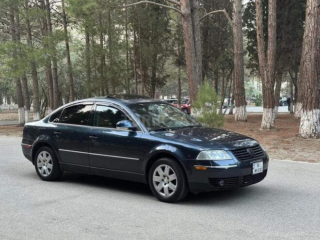Volkswagen Passat 2004, 299,000 km - 1.8 л - Sumqayıt
