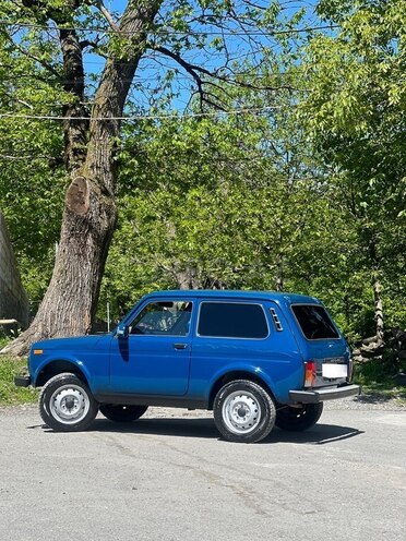 LADA (VAZ) Niva 2014, 200,000 km - 1.7 л - Zaqatala