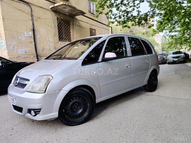 Opel Meriva-3