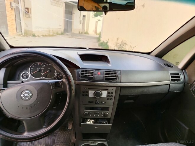 Opel Meriva-5