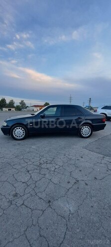 Mercedes C 240 1999, 364,225 km - 2.4 l - Ucar