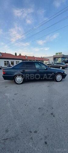 Mercedes C 240 1999, 364,225 km - 2.4 l - Ucar