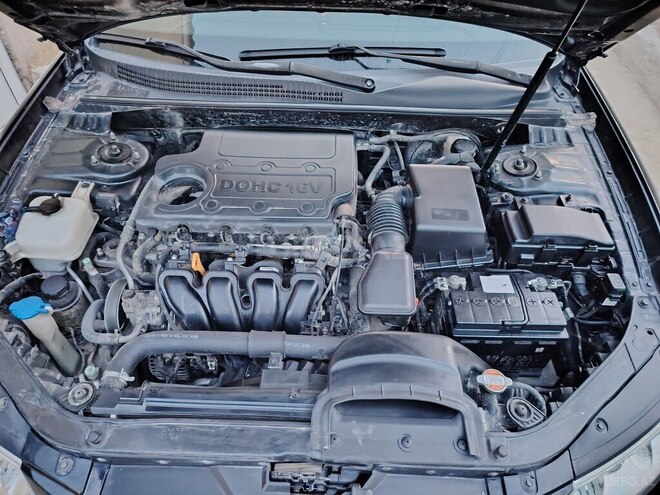 Hyundai Sonata 2009, 240,000 km - 2.0 л - Bakı