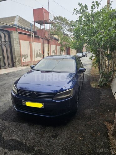 Volkswagen Jetta 2011, 220,000 km - 2.0 l - Bakı