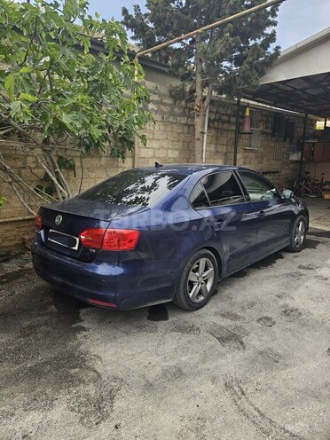 Volkswagen Jetta 2011, 220,000 km - 2.0 l - Bakı