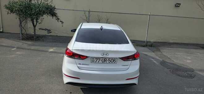 Hyundai Elantra 2018, 114,819 km - 2.0 l - Göyçay