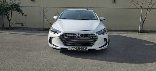 Hyundai Elantra 2018, 114,819 km - 2.0 l - Göyçay