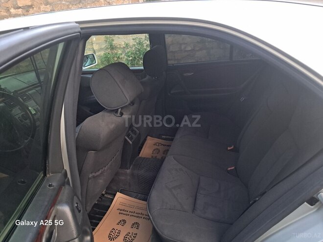 Mercedes E 220 1998, 200,000 km - 2.2 l - Bakı