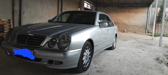 Mercedes E 220 d 2001, 550,000 km - 2.2 l - Bakı