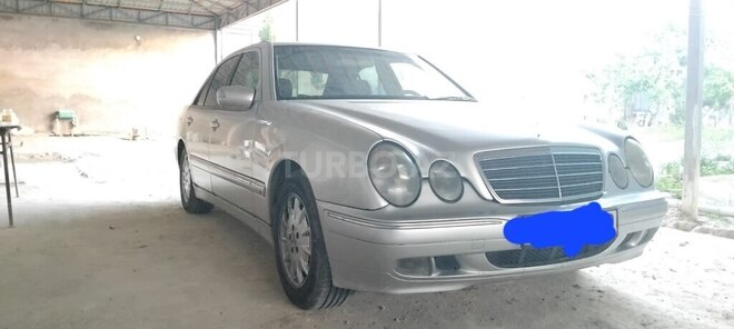 Mercedes E 220 d 2001, 550,000 km - 2.2 l - Bakı