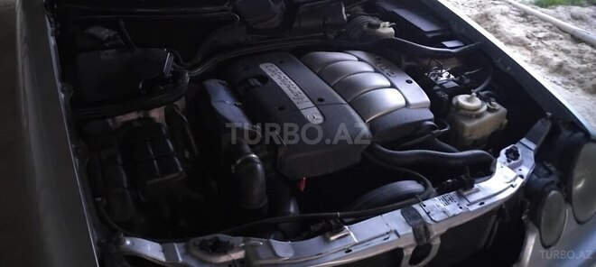 Mercedes E 220 d 2001, 550,000 km - 2.2 l - Bakı