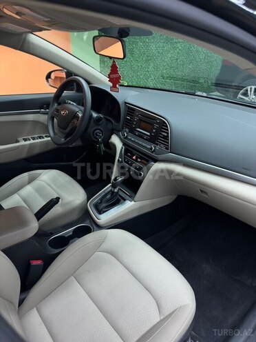 Hyundai Elantra 2018, 79,000 km - 2.0 l - Bakı