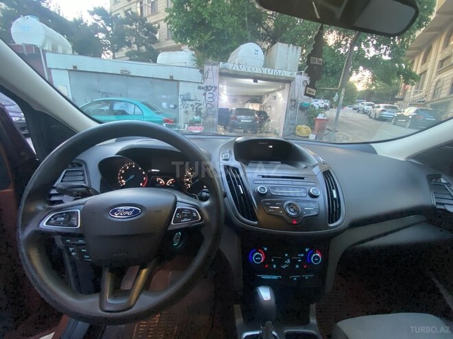 Ford Escape 2017, 135,000 km - 1.5 l - Bakı