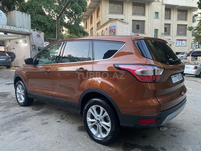 Ford Escape 2017, 135,000 km - 1.5 l - Bakı