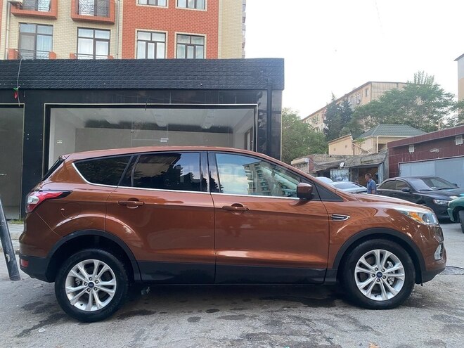 Ford Escape 2017, 135,000 km - 1.5 l - Bakı