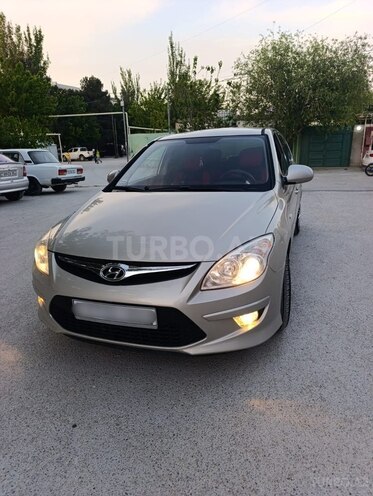 Hyundai i30 2008, 261,800 km - 1.4 l - Bakı