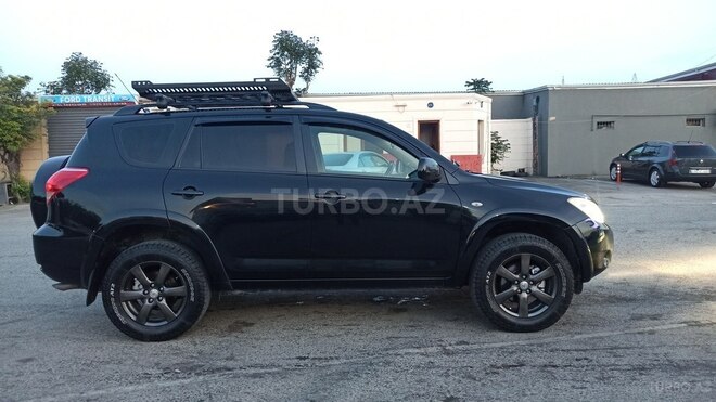 Toyota RAV4 2006, 285,000 km - 2.4 l - Sumqayıt