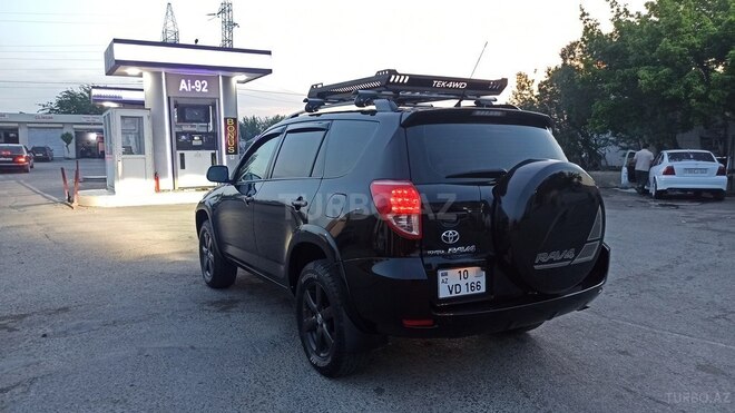 Toyota RAV4 2006, 285,000 km - 2.4 l - Sumqayıt