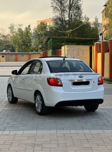 Kia Rio 2011, 217,000 km - 1.6 l - Bakı