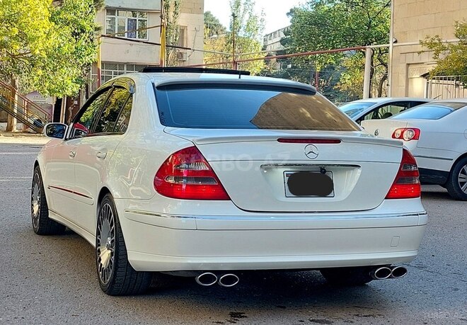 Mercedes E 320 2003, 251,000 km - 3.2 l - Bakı