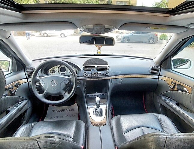 Mercedes E 320 2003, 251,000 km - 3.2 l - Bakı