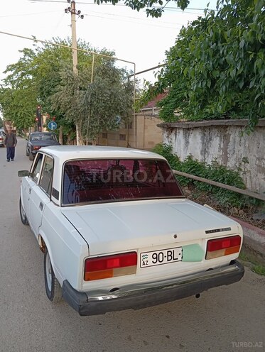 LADA (VAZ) 2107 2007, 50,000 km - 1.7 л - Salyan