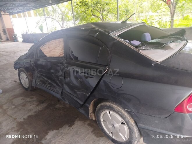 Honda Civic 2006, 213,000 km - 1.3 l - Bakı