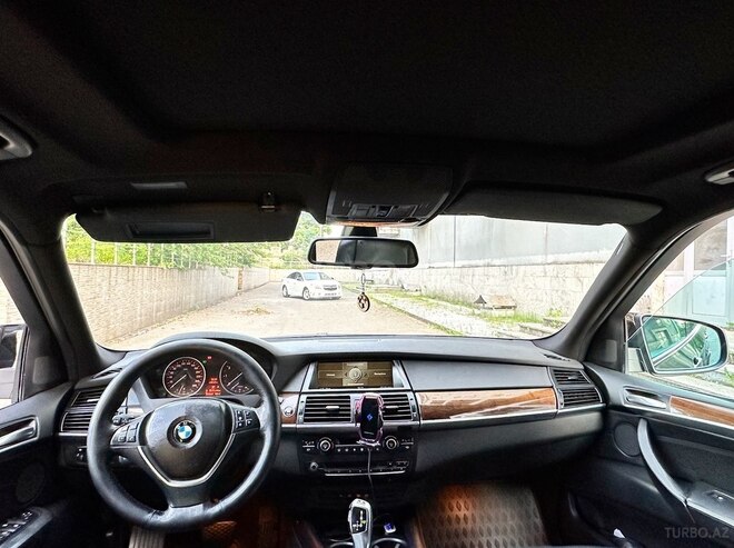 BMW X5 2008, 260,000 km - 4.8 l - İsmayıllı