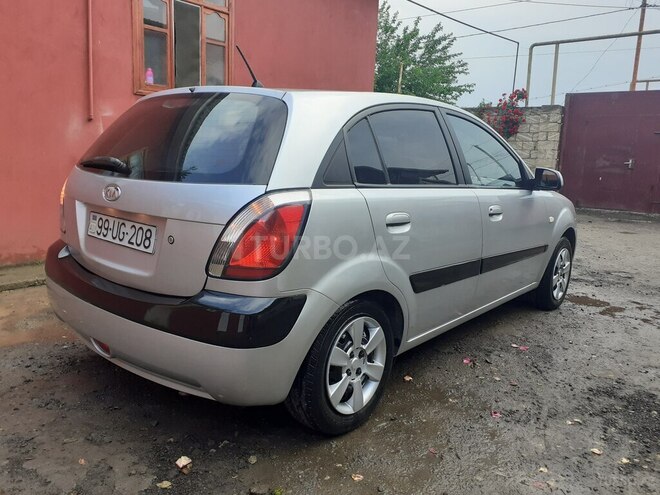 Kia Rio 2007, 389,000 km - 1.5 l - Biləsuvar