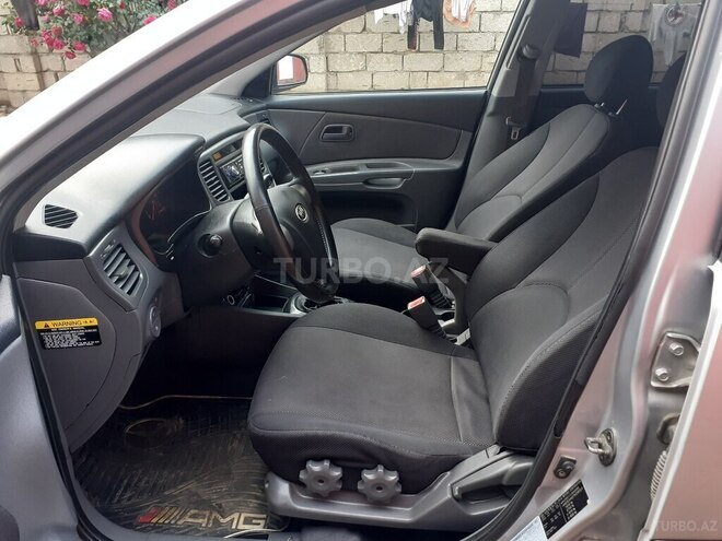 Kia Rio 2007, 389,000 km - 1.5 l - Biləsuvar