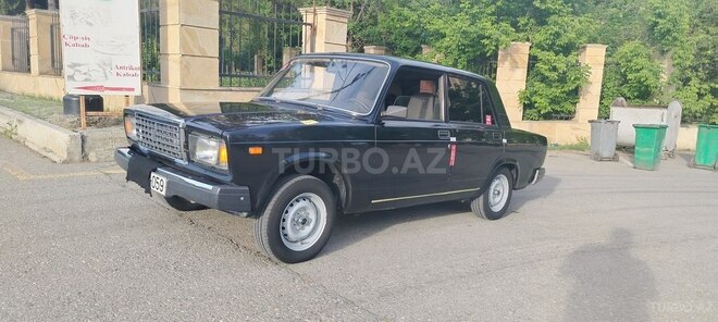 LADA (VAZ) 2107 2010, 62,000 km - 1.6 l - Yevlax