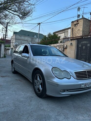 Mercedes C 220 d 2003, 325,000 km - 2.2 l - Bakı
