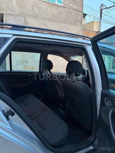 Mercedes C 220 d 2003, 325,000 km - 2.2 l - Bakı