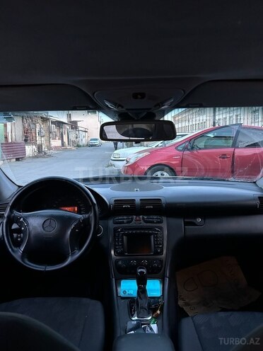 Mercedes C 220 d 2003, 325,000 km - 2.2 l - Bakı