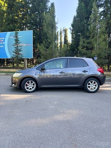 Toyota Auris 2008, 176,800 km - 1.4 л - Mingəçevir