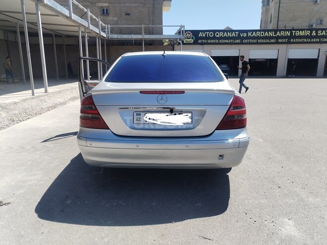Mercedes E 320 2002, 386,373 km - 3.2 l - Bakı