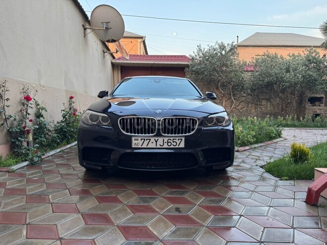 BMW 520 2014, 210,500 km - 2.0 l - Bakı